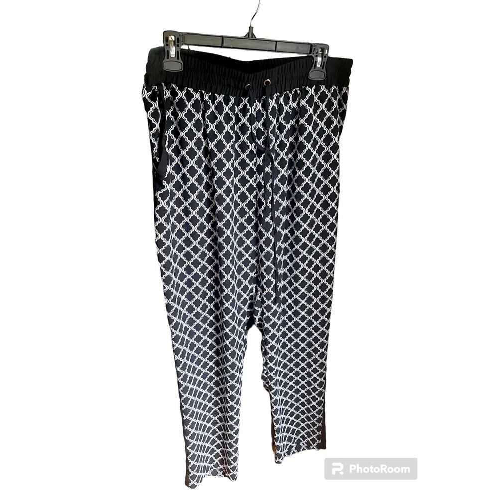 New Directions Womens XL black & white lounge pants/Wide leg